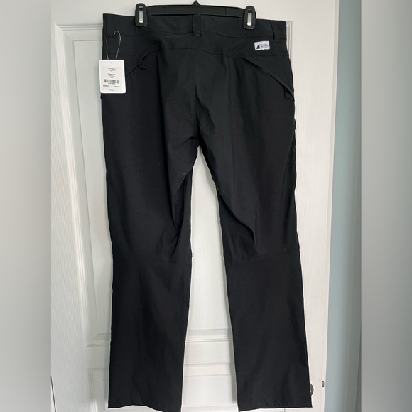 MEC Terrena Stretch Pants - Women's size 14 black - Picture 6 of 10